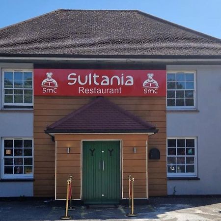 Sultania Motel And Catering Hedgerley Exterior foto